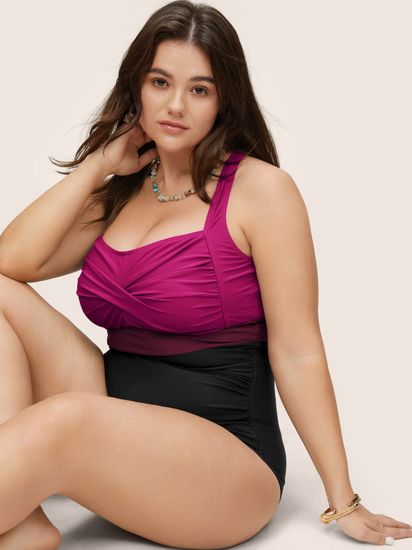 Figure-Flattering Contrast Twist-Front One-Piece Swimsuit with Tummy Control