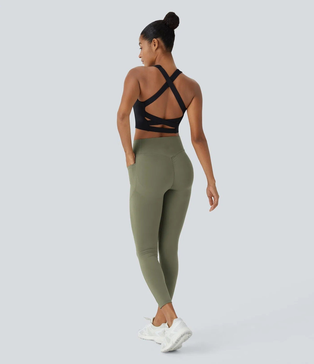 High-Waisted Tummy-Control Leggings with Side Pockets for Workouts