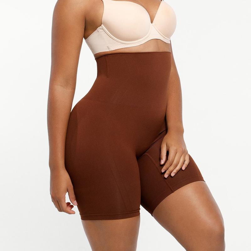 Women's Seamless High-Waisted Shapewear Shorts – Sculpting Body Shaper for Slimming Thighs and Tummy Control