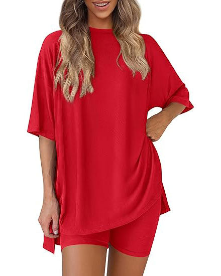 Casual 2-Piece Loungewear Set: Relaxed Oversized Top with Split Hem & Fitted Shorts