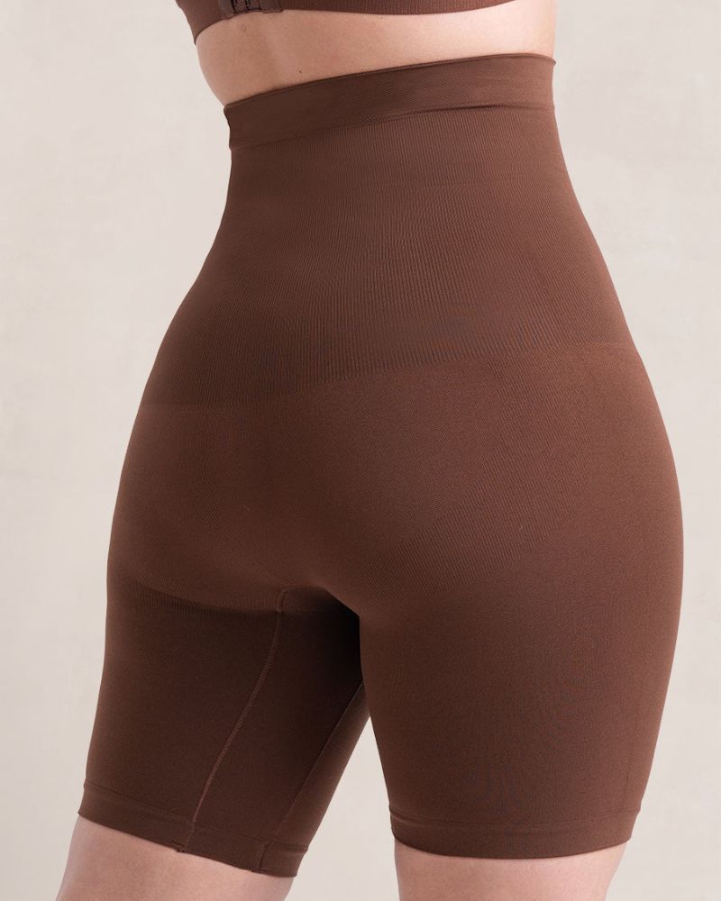 Seamless High-Waisted Shaping Shorts for a Smooth, Contoured Tummy