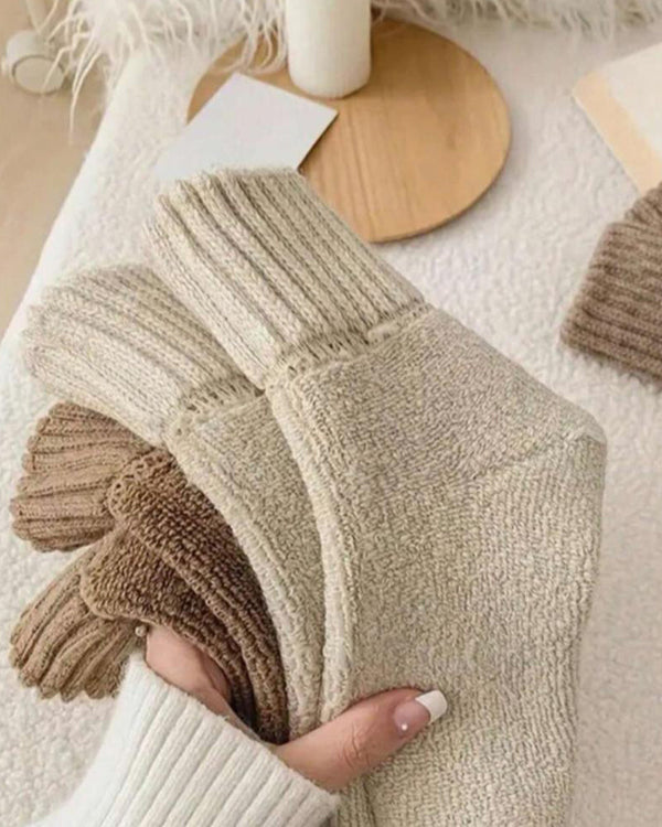 Ultra-Soft Fleece-Lined Ribbed Crew Socks for All-Day Comfort