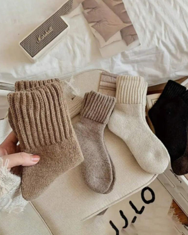 Ultra-Soft Fleece-Lined Ribbed Crew Socks for All-Day Comfort