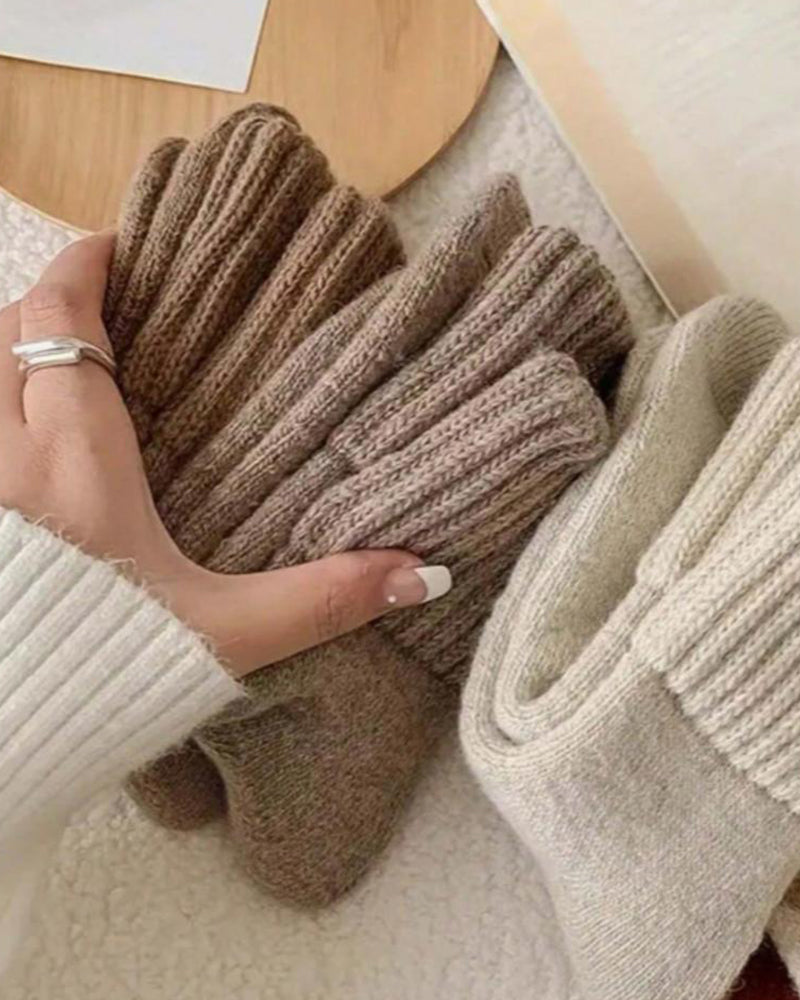 Ultra-Soft Fleece-Lined Ribbed Crew Socks for All-Day Comfort