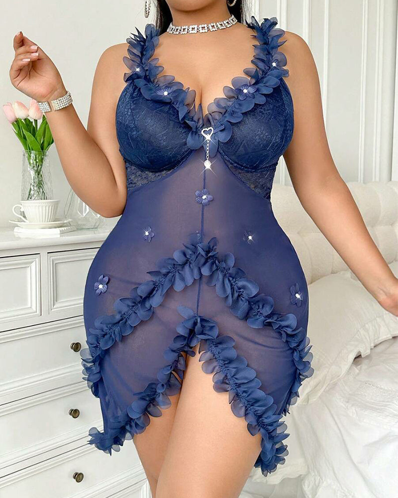 Sultry Plus-Size V-Neck Nightie with Spaghetti Straps and Backless Ruffles