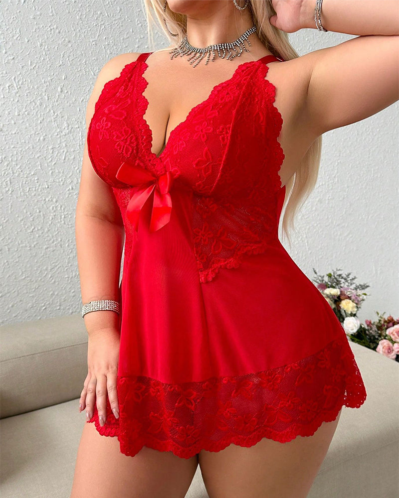 Plus Size Lace-Hollow-Out See-Through Camisole Sleepwear Set