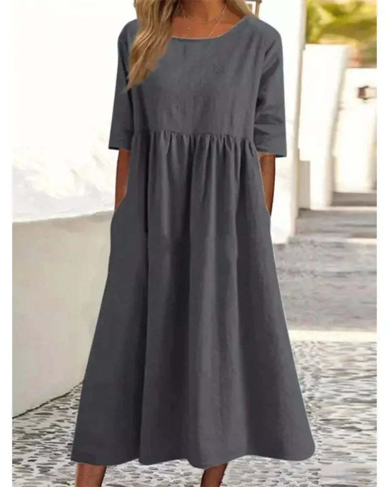 Relaxed Summer Casual Dress for Women with Short Sleeves, Round Neck and Pockets