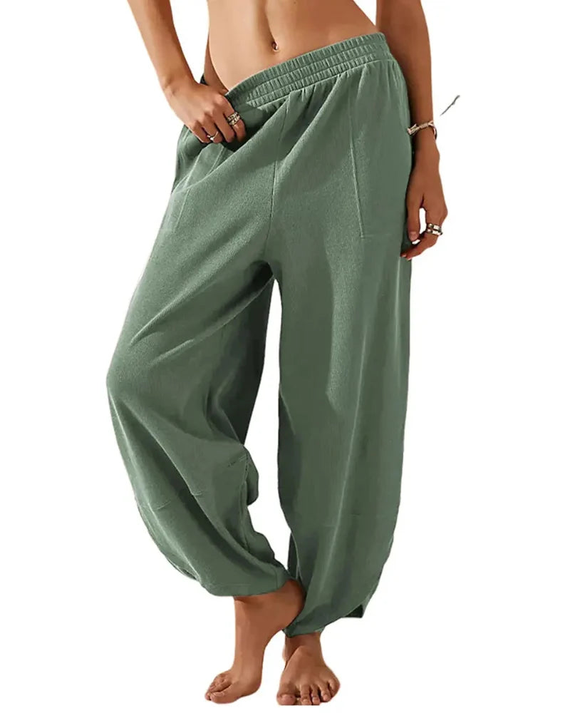 Women’s Relaxed-Fit Wide-Leg Pants with Elastic Waist and Pockets