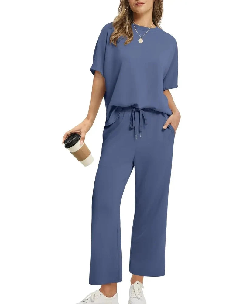 Women's 2-Piece Set: Relaxed Oversized Tee & Wide-Leg Pants for Effortless Summer Casual