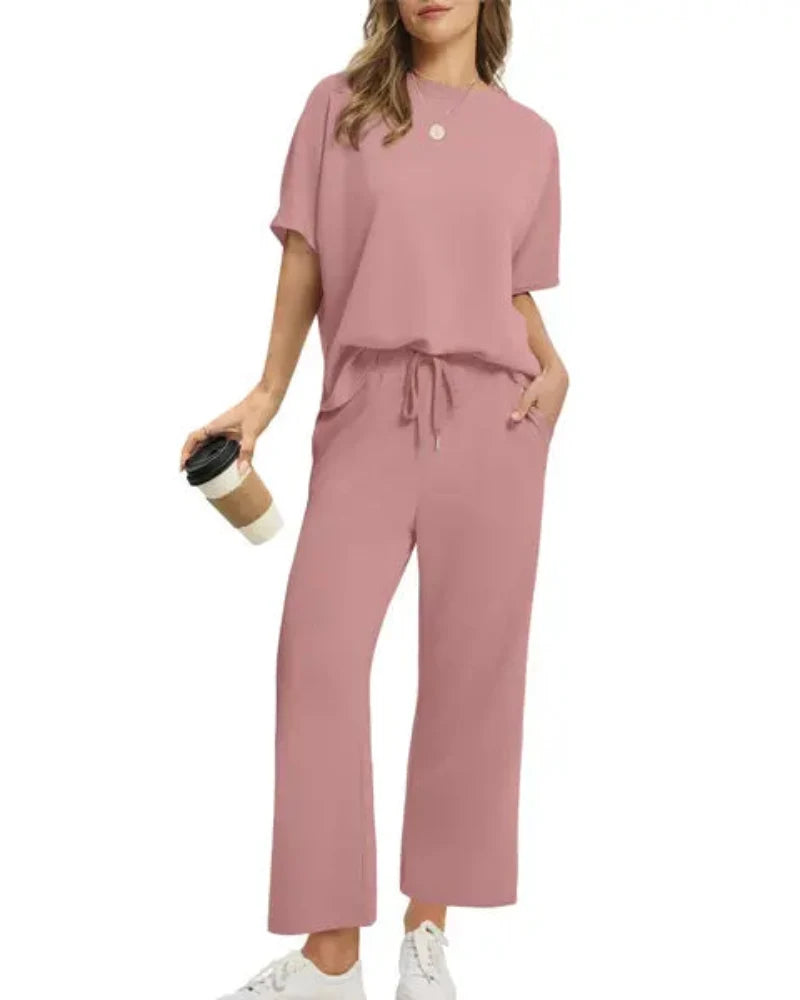 Women's 2-Piece Set: Relaxed Oversized Tee & Wide-Leg Pants for Effortless Summer Casual