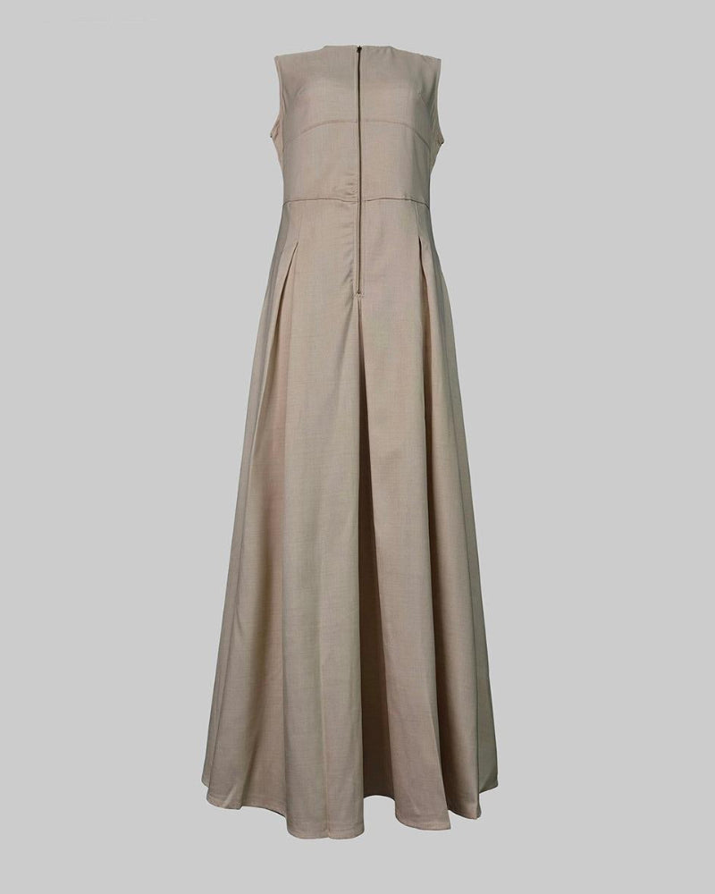 Women's Loose-Fit Maxi Dress with Pleats, Pockets, and a Slit — Effortless Summer Comfort