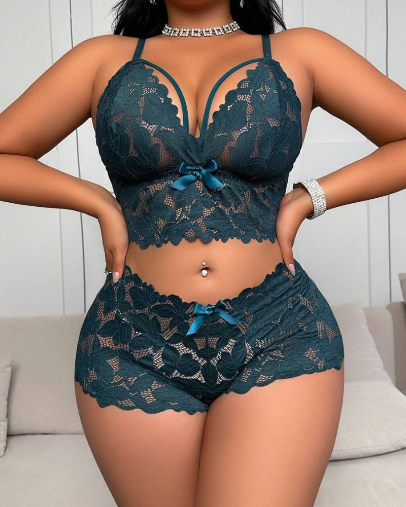 Plus Size Lace Lingerie Set - 2-Piece Sexy Sleepwear for Curves