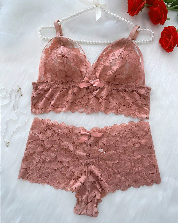 Plus Size Lace Lingerie Set - 2-Piece Sexy Sleepwear for Curves