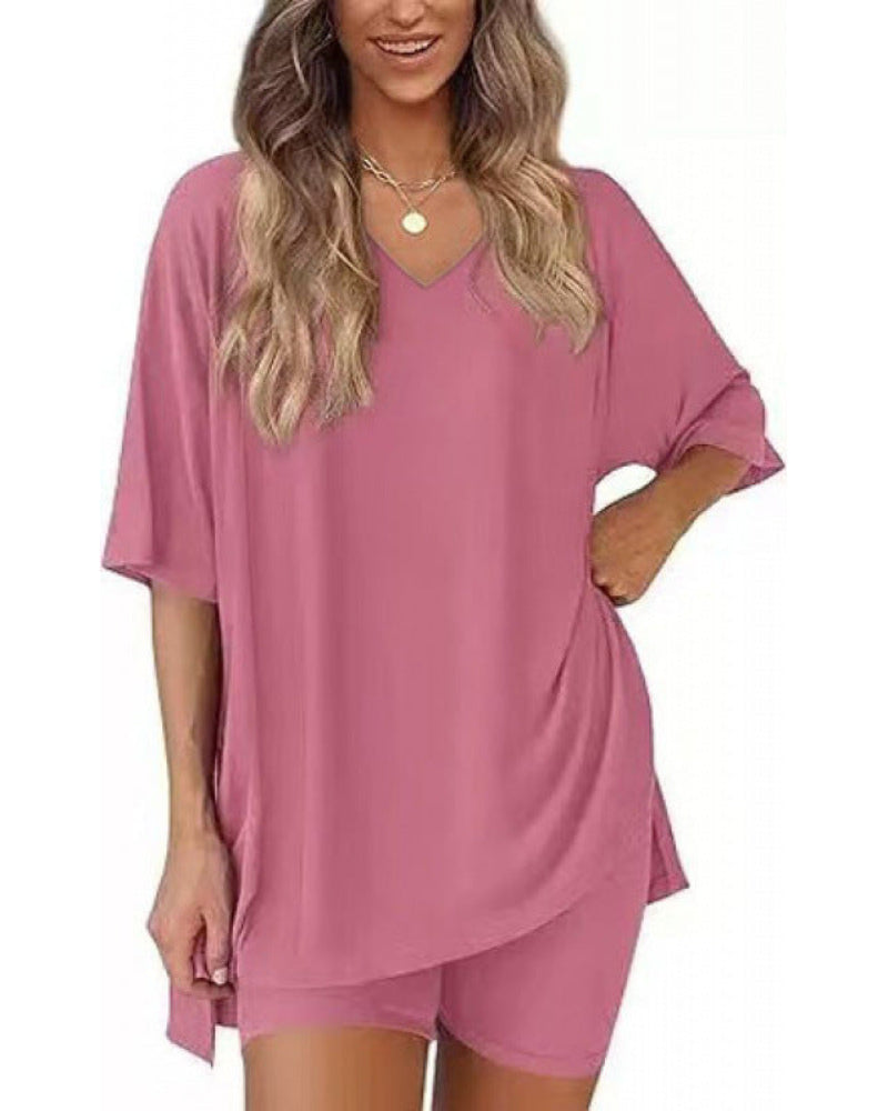 Casual 2-Piece Loungewear Set: Relaxed Oversized Top with Split Hem & Fitted Shorts