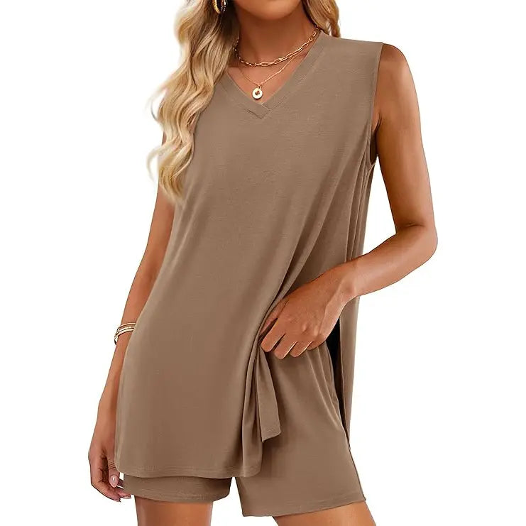 Women's Sleeveless 2-Piece Summer Lounge Set with Split-Hem Shorts – Effortless Comfort