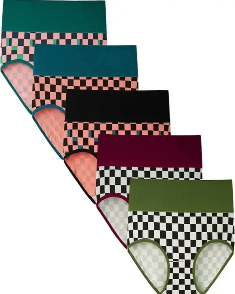 Seamless High-Waist Briefs for a Smooth, No-Show Look