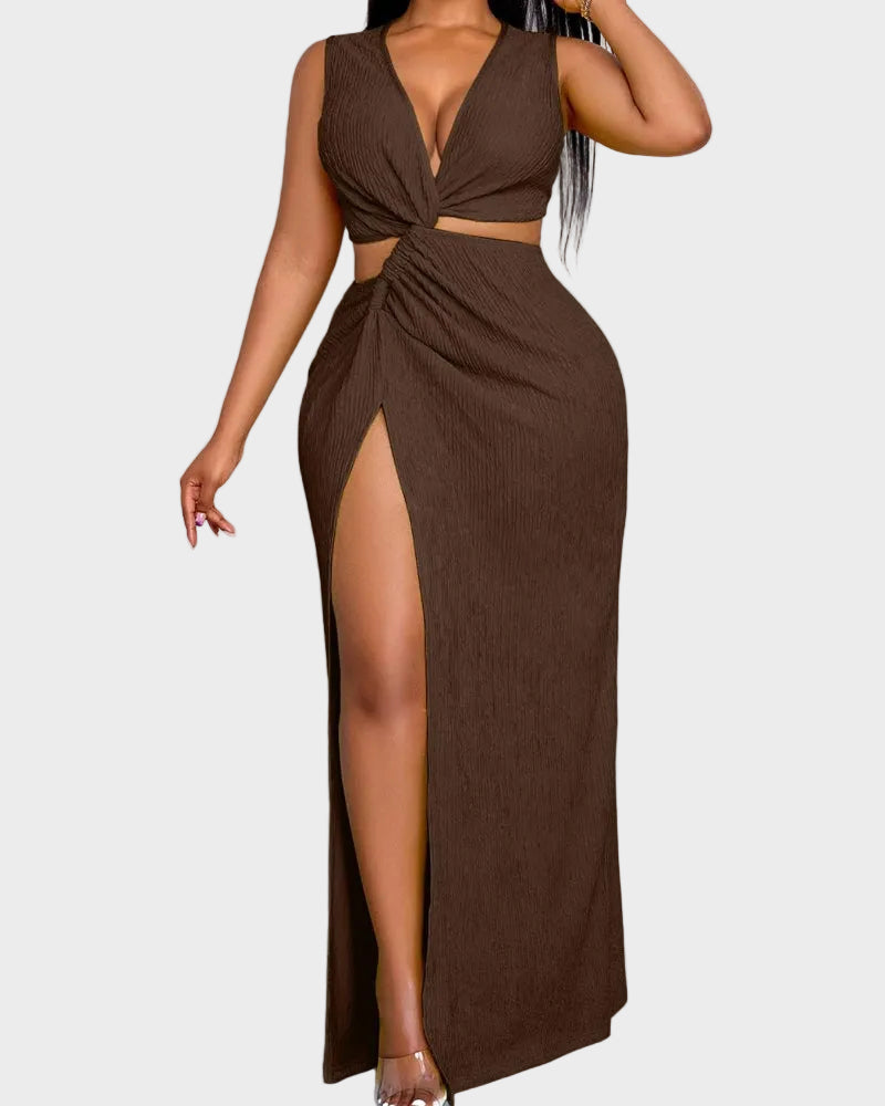Plus Size Deep-V Neck Sleeveless Knot-Front Bodycon Dress with Slit – Summer Essential