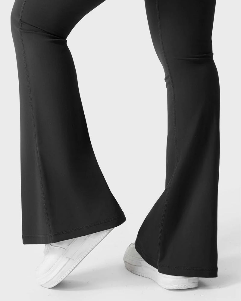 Butt-Lifting Flared Leggings with Pockets