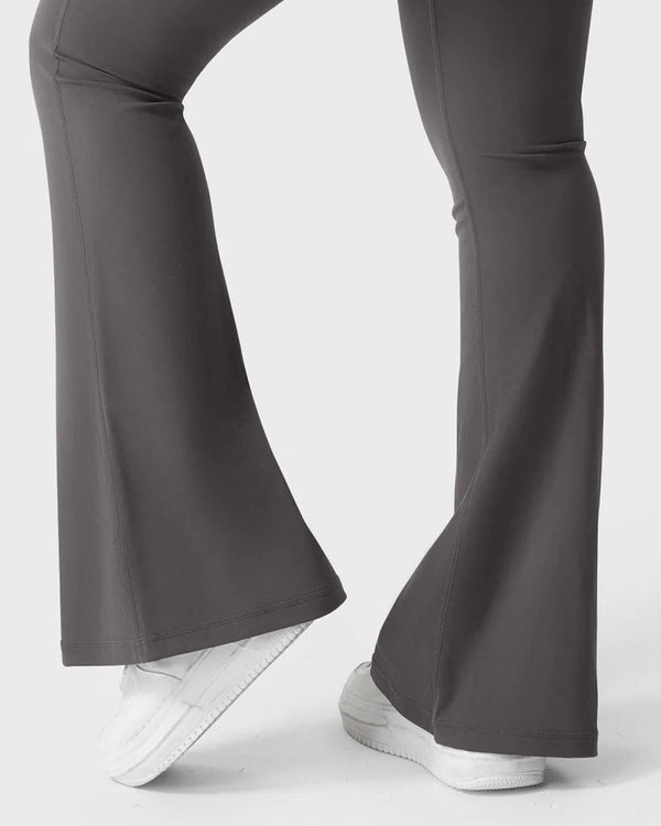 Butt-Lifting Flared Leggings with Pockets